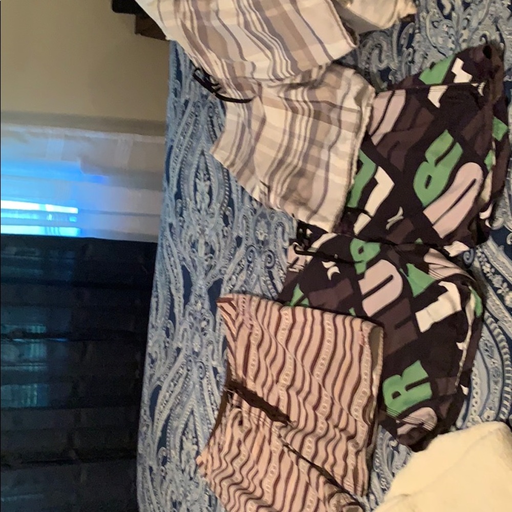 Men’s swim trunks